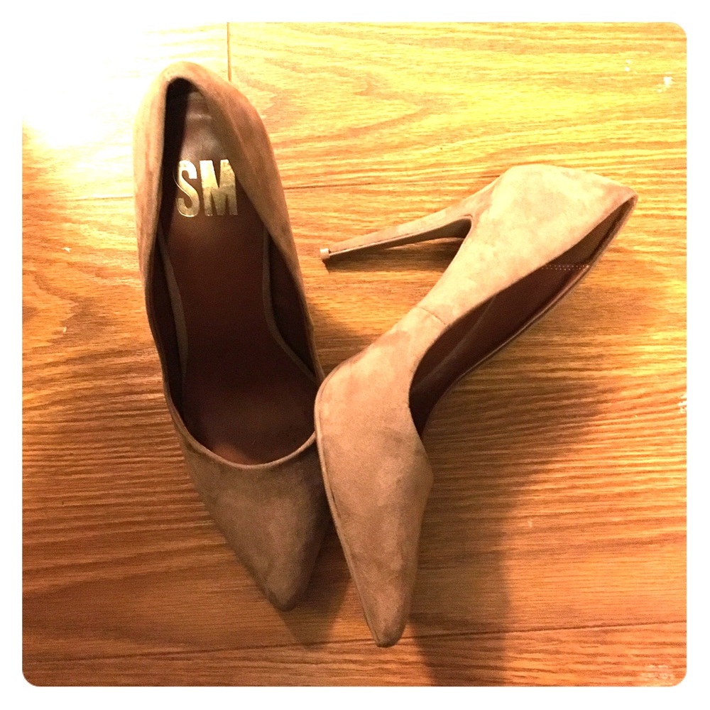 Tan heels
