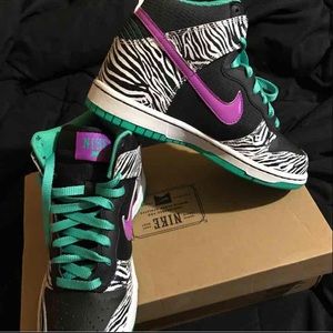 Nike sb dunk high women size 7