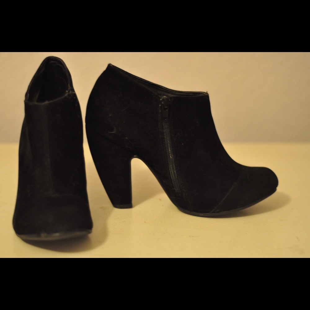 Black suede heeled booties