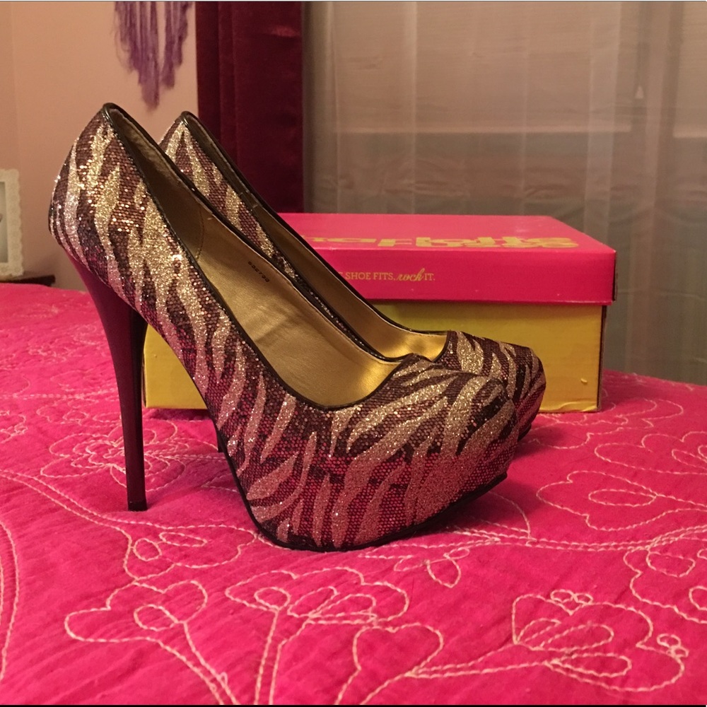 Bronze Gold Zebra Glitter Pumps