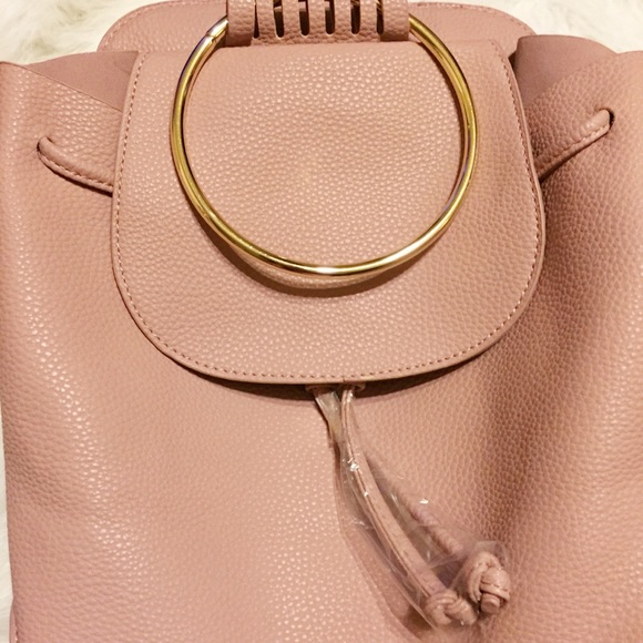 Gold ring pink backpack - Picture 6 of 6
