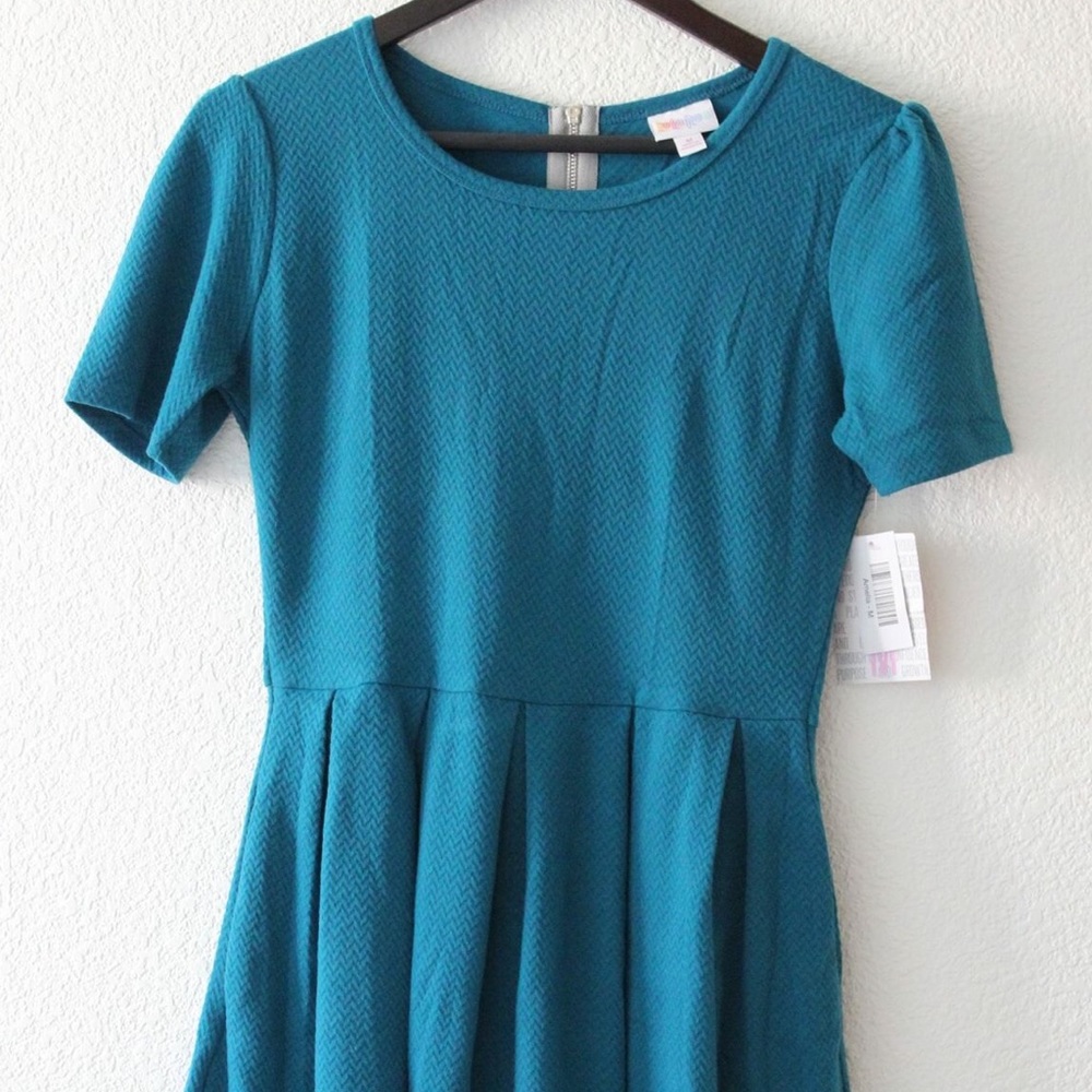 LuLaRoe Amelia NEW