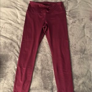 Reebok workout leggings only worn once!