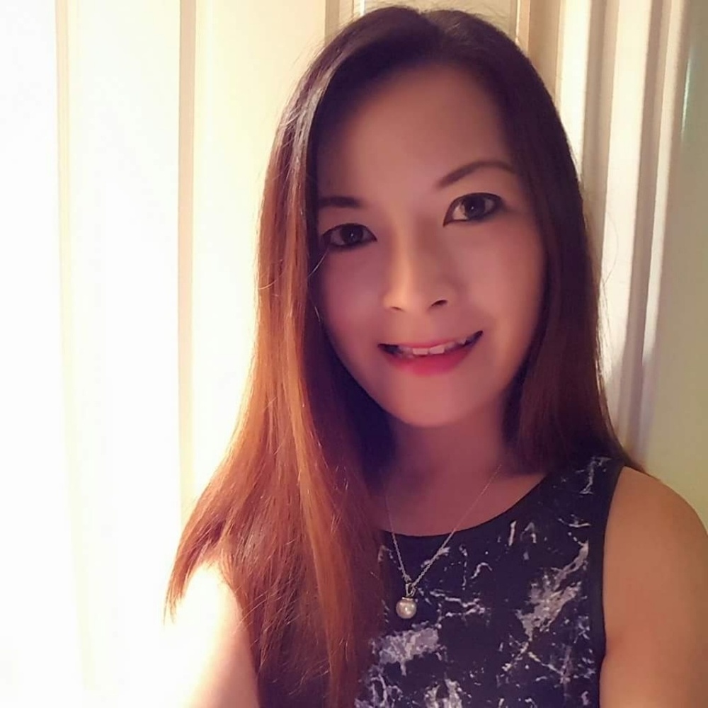 Meet your Posher, Yves