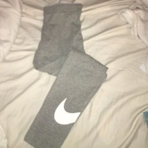 Nike leggings