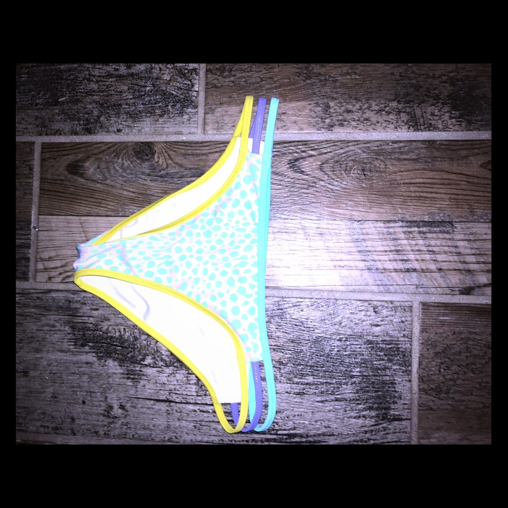 VS PINK bikini bottoms XS