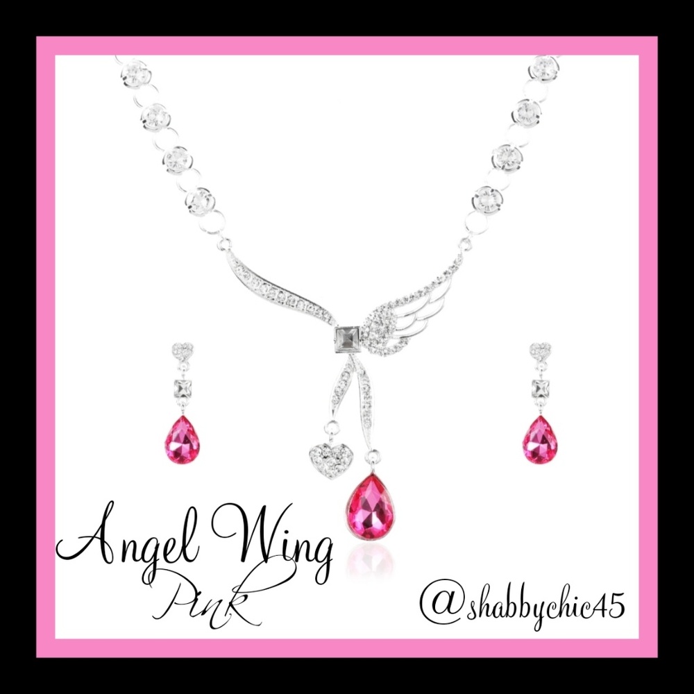 Beautiful Angel Wing Heart Necklace/Earrings Set