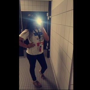 Meet your Posher, Selene