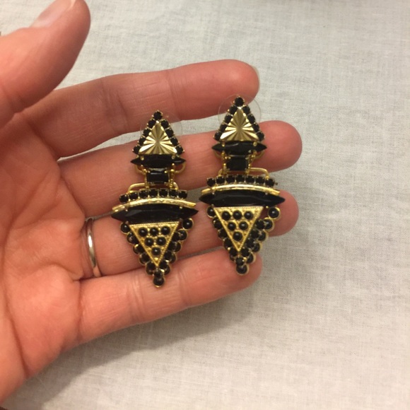 🤗HPx2🎉Elizabeth Cole Callie earrings - Picture 2 of 4