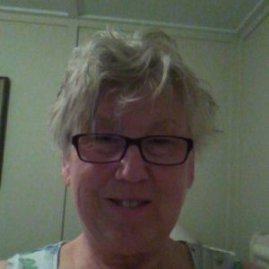 Meet your Posher, Debbie