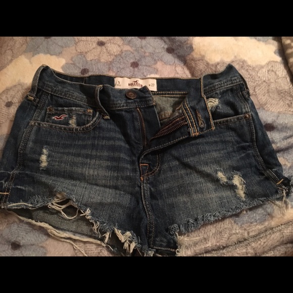 Hollister short shorts - Picture 2 of 2