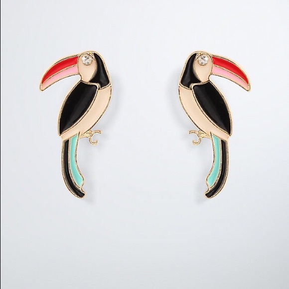 Torrid Toucan Top and Earrings set - Picture 3 of 3