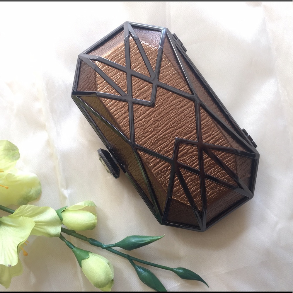 Metallic Brown Clutch 👛 with Chain Strap