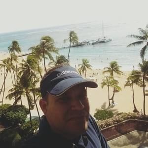 Meet your Posher, Marcos