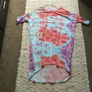 LuLaRoe shirt