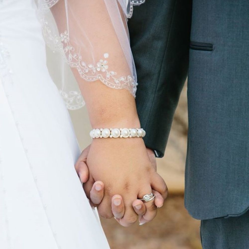 Meet your Posher, Myra