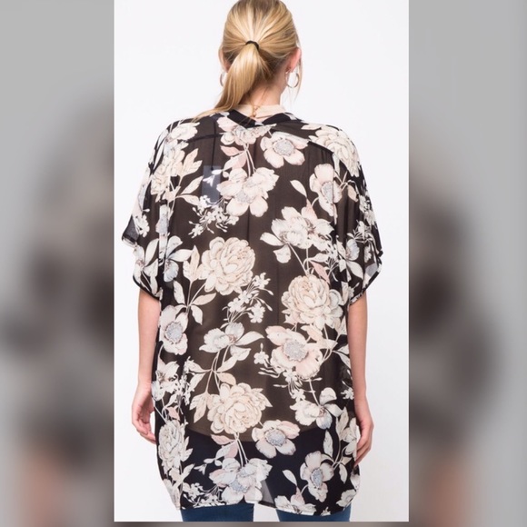 Isabella Black Kimono - Picture 3 of 4