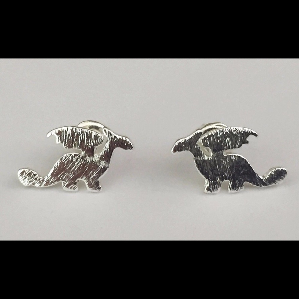 ☀️ Back Again! Silver GoT Inspired Stud Earrings