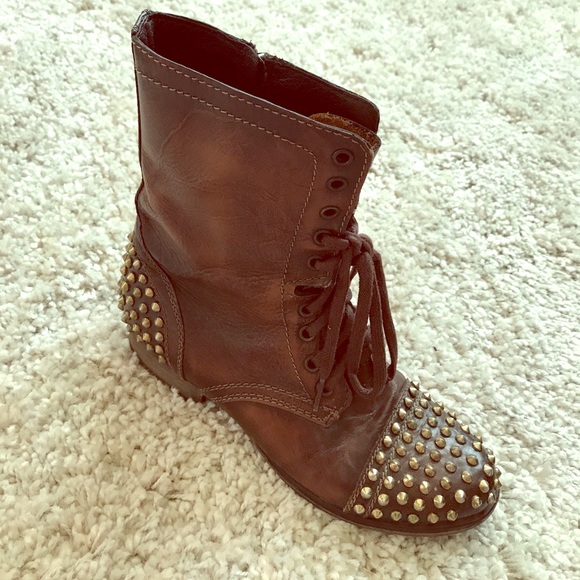 Steve Madden Shoes - Steve Madden leather combat boots with gold studs