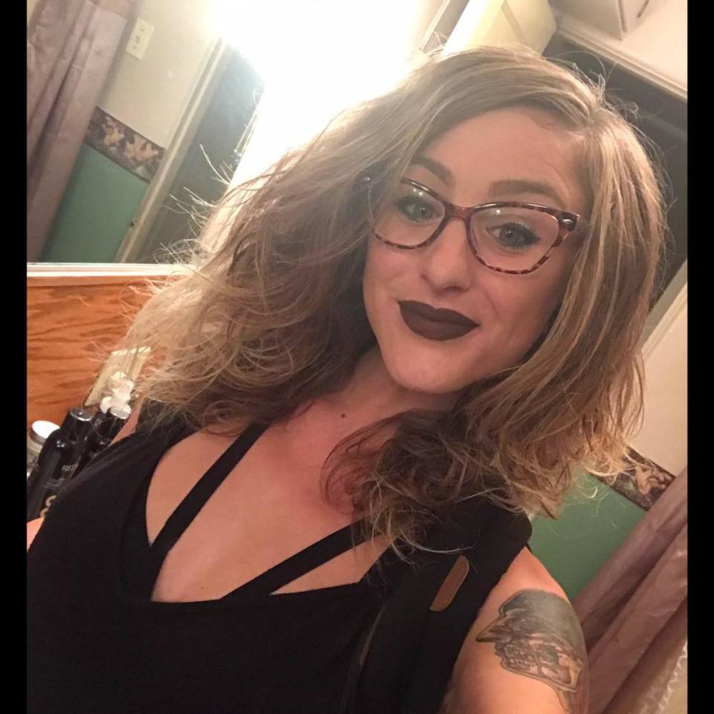 Meet your Posher, Lauren