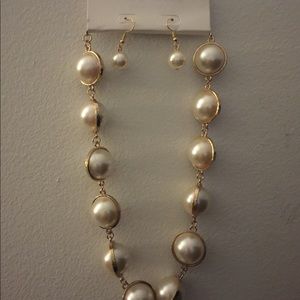 Every women loves pearls!