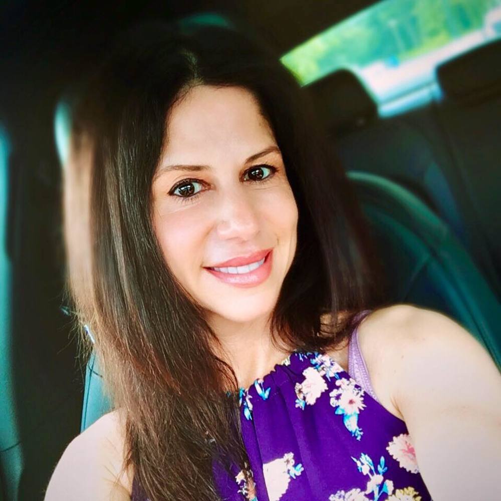 Meet your Posher, Gina