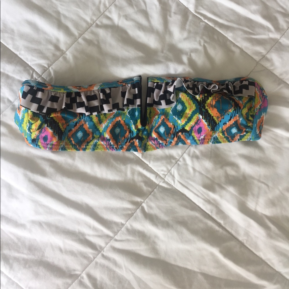 Pacsun strapless bikini top