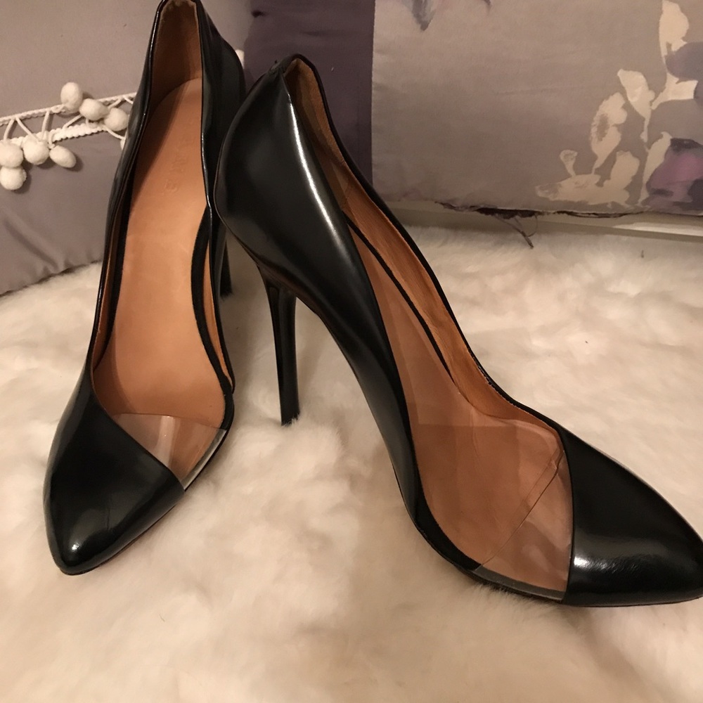 ❤️ L.A.M.B. Black Harlie black pump