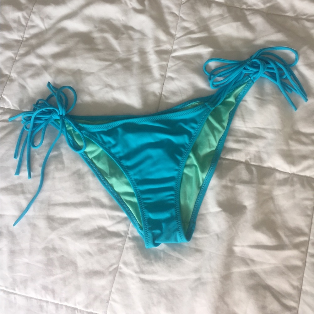 Bikini bottom
