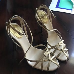 GOLD GUCCI HEELS✨