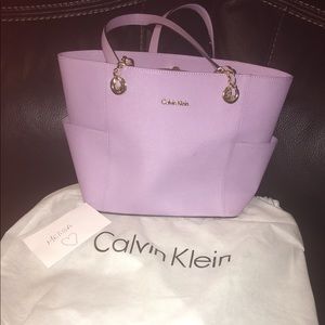 Calvin Kline Saffiano Tote in Lilac color 💜