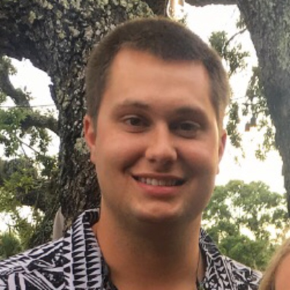 Meet your Posher, Alex