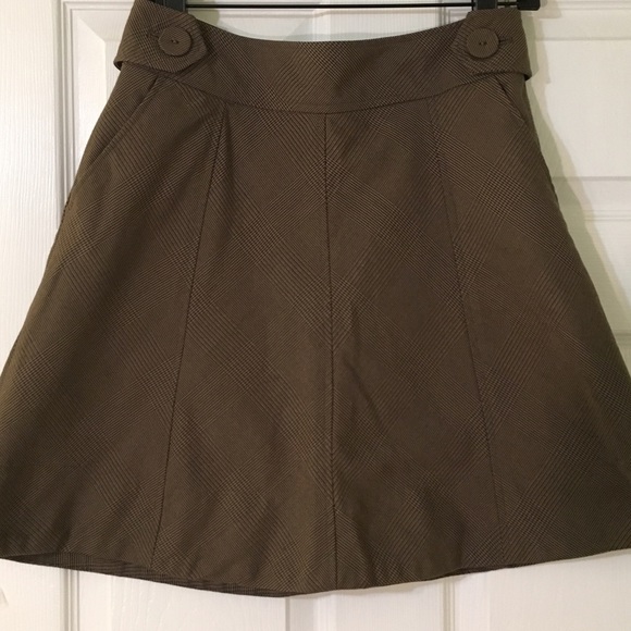 H&M Glen Pattern Plaid A-Line Skirt. - Picture 4 of 5