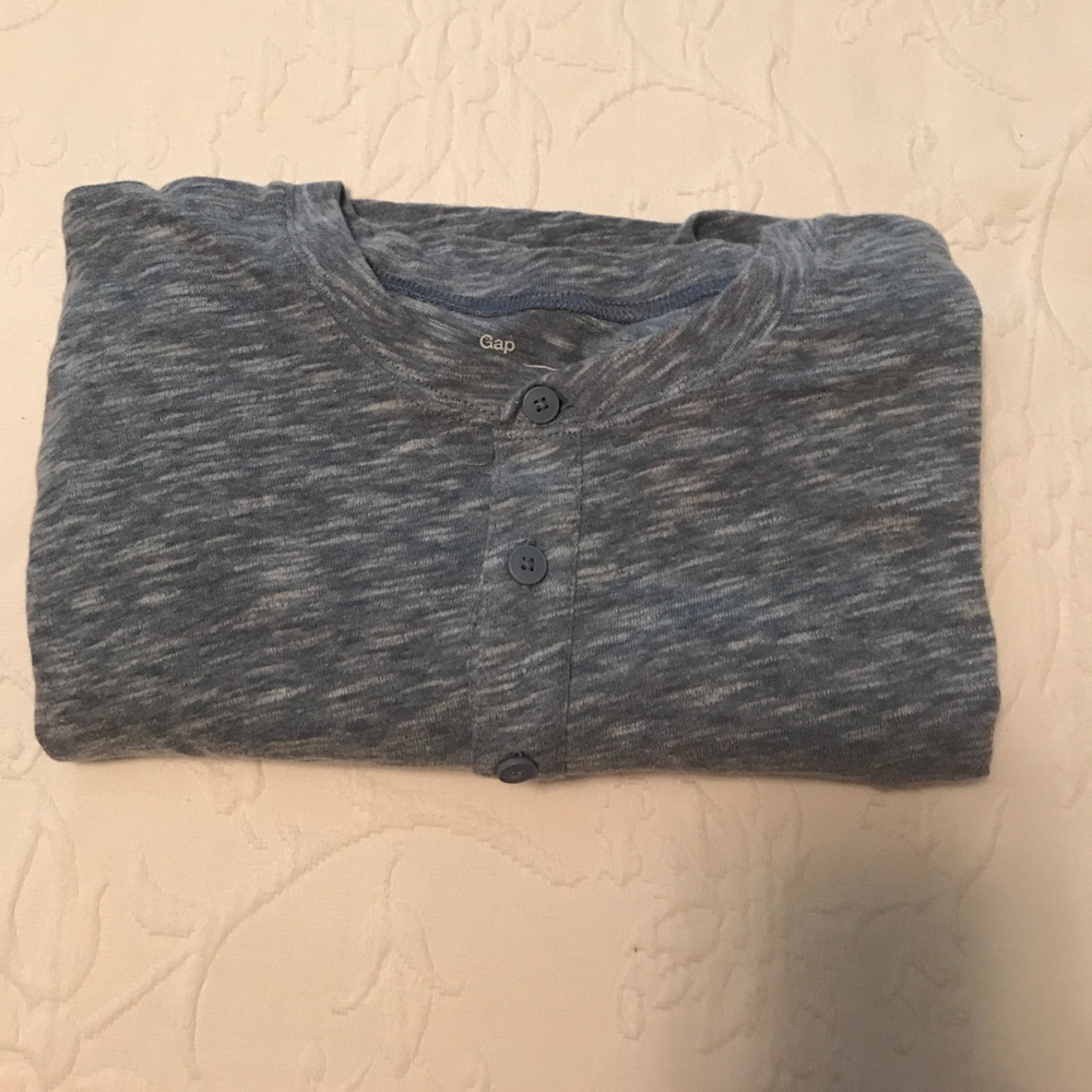MENS GAP HENLEY - XL - Short Sleeve