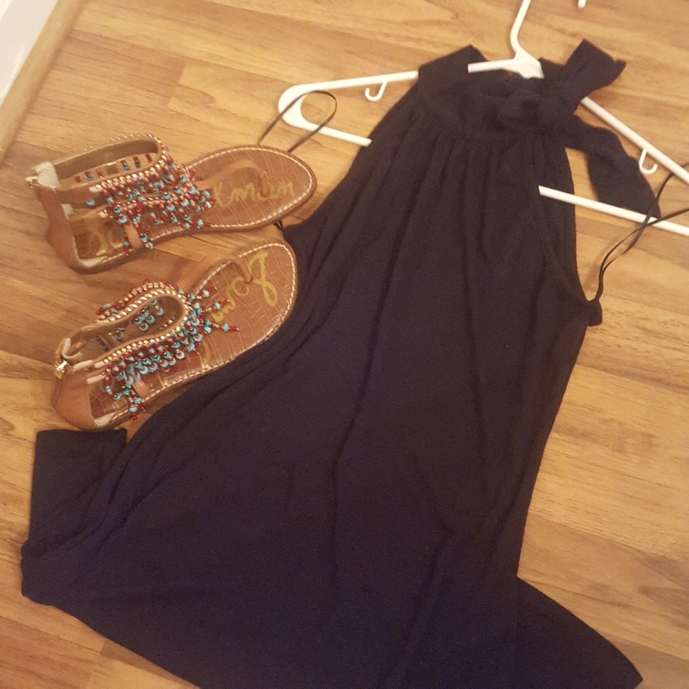 Guess little black dress .S ,great condition!