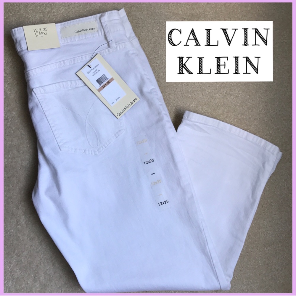 CALVIN KLEIN White Capri Jeans NWT