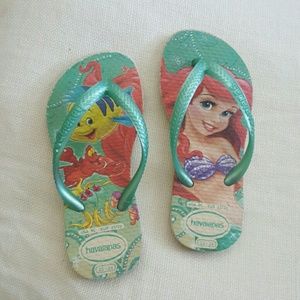Lil Kids Havaianas flip flops ⛱