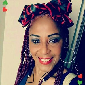 Meet your Posher, Rosanna