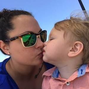 Meet your Posher, Stephanie