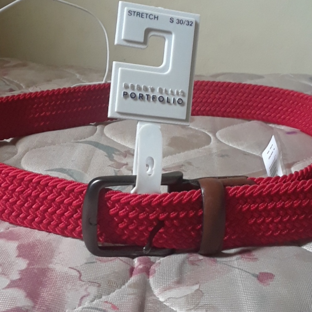 Perry Ellis belt