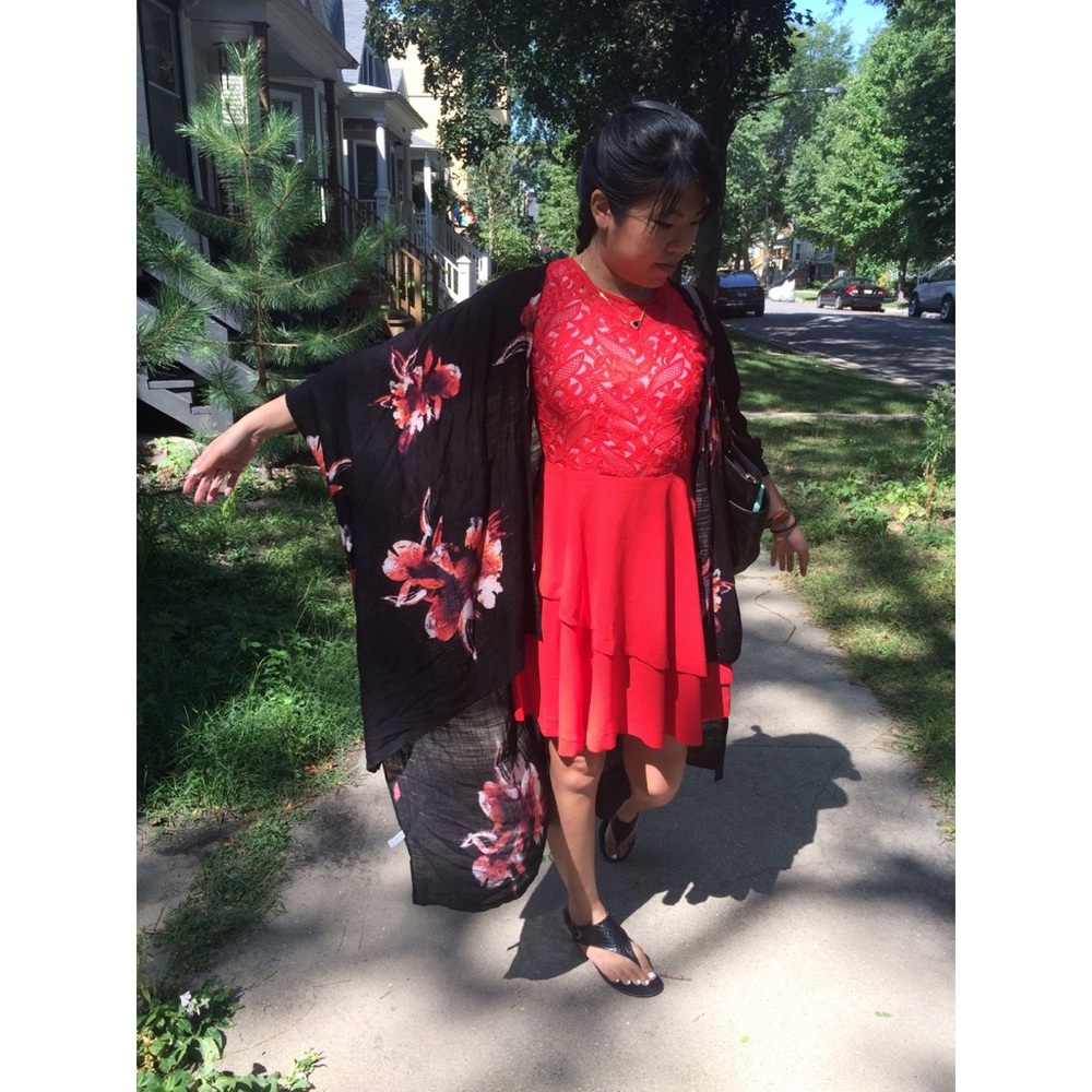 New Floral Print Boho Cute Kimono (Various Colors) - Picture 3 of 8