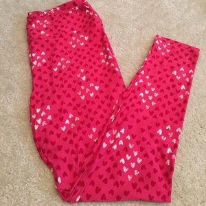 LuLaRoe TC Valentine’s Day leggings