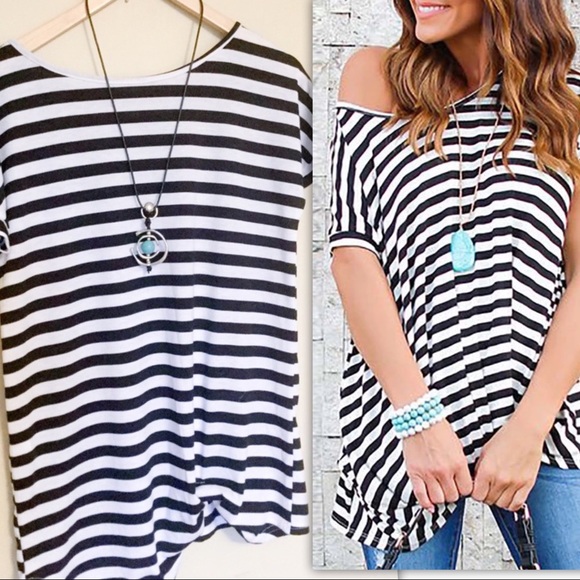 CCO Gathered Hem Striped Tee - Picture 3 of 7