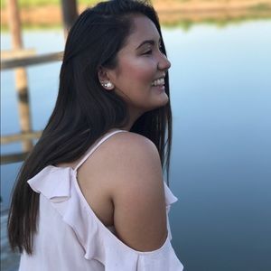 Meet your Posher, Joyce