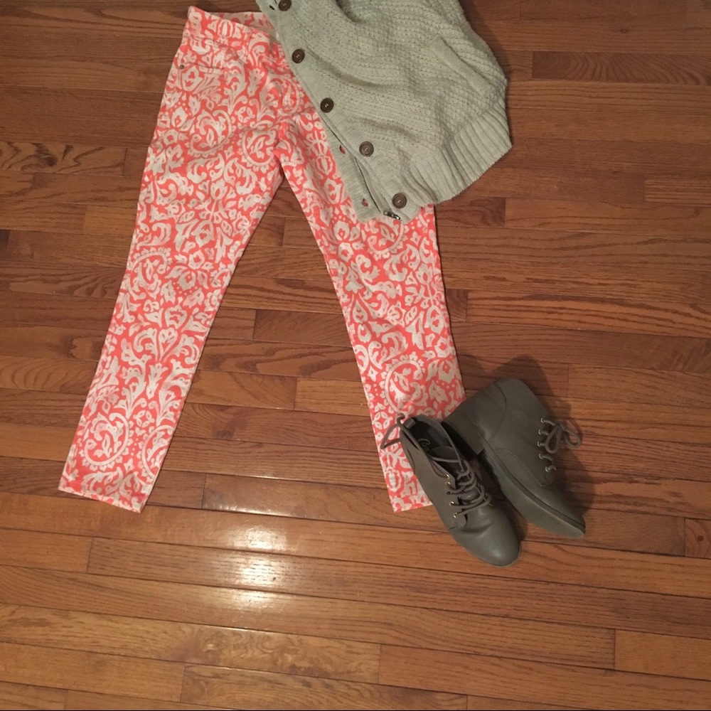Old Navy Rockstar Jeans