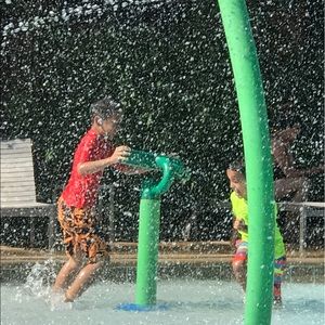 Meet your Posher, Franklyn