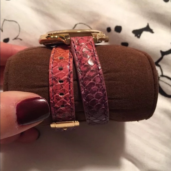 ⚡️New! Michael Kors Slim runway/wrap leather watch - Picture 6 of 7