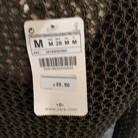 Top - Picture 2 of 2