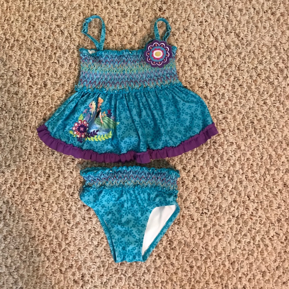 Disney Frozen bathing suit size 4 EUC