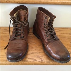 Men's 8.5 free boots